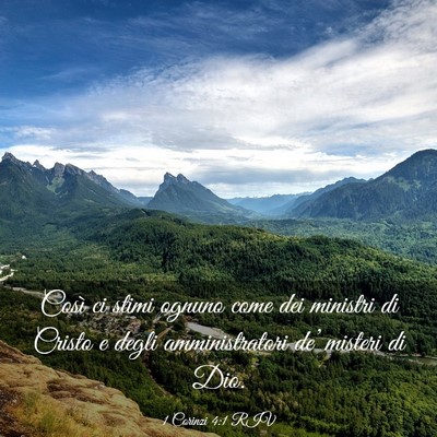 Picture 03 - 1 Corinzi 4:1 RIV - Così ci stimi ognuno come dei ministri di Cristo - Bible Verse Picture