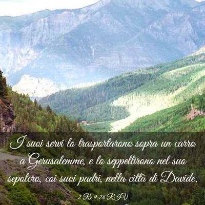 Picture 03 - 2 Re 9:28 RIV - I suoi servi lo trasportarono sopra un carro a - Bible Verse Picture