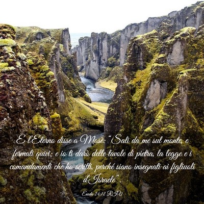 Picture 03 - Esodo 24:12 RIV - E l’Eterno disse a Mosè: “Sali da me sul - Bible Verse Picture
