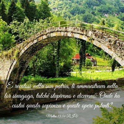 Picture 03 - Matteo 13:54 RIV - E recatosi nella sua patria, li ammaestrava nella - Bible Verse Picture