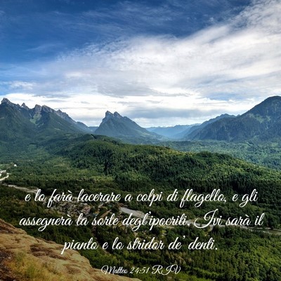 Picture 03 - Matteo 24:51 RIV - e lo farà lacerare a colpi di flagello, e gli - Bible Verse Picture