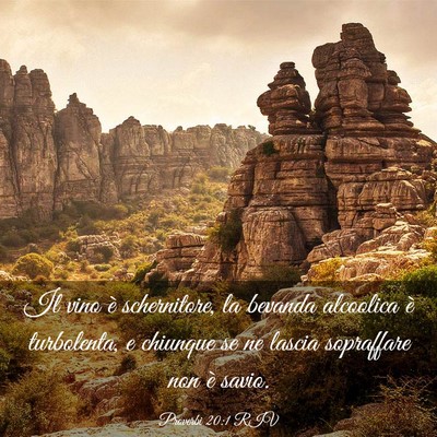 Picture 03 - Proverbi 20:1 RIV - Il vino è schernitore, la bevanda alcoolica è - Bible Verse Picture