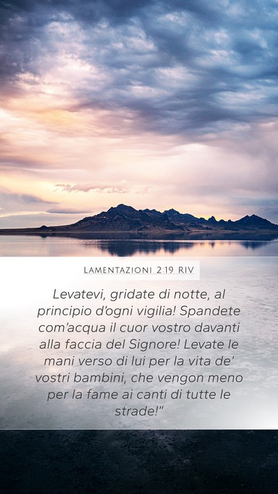 Lamentazioni 2:19 RIV Bible Verse Image